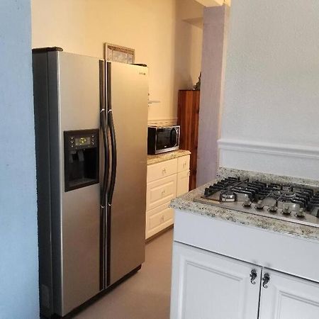 Апартаменты The Seahorse Apt - Lakeside And Close To The Beach Галвестон Экстерьер фото