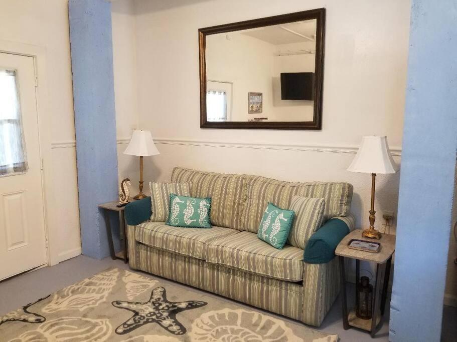 Апартаменты The Seahorse Apt - Lakeside And Close To The Beach Галвестон Экстерьер фото